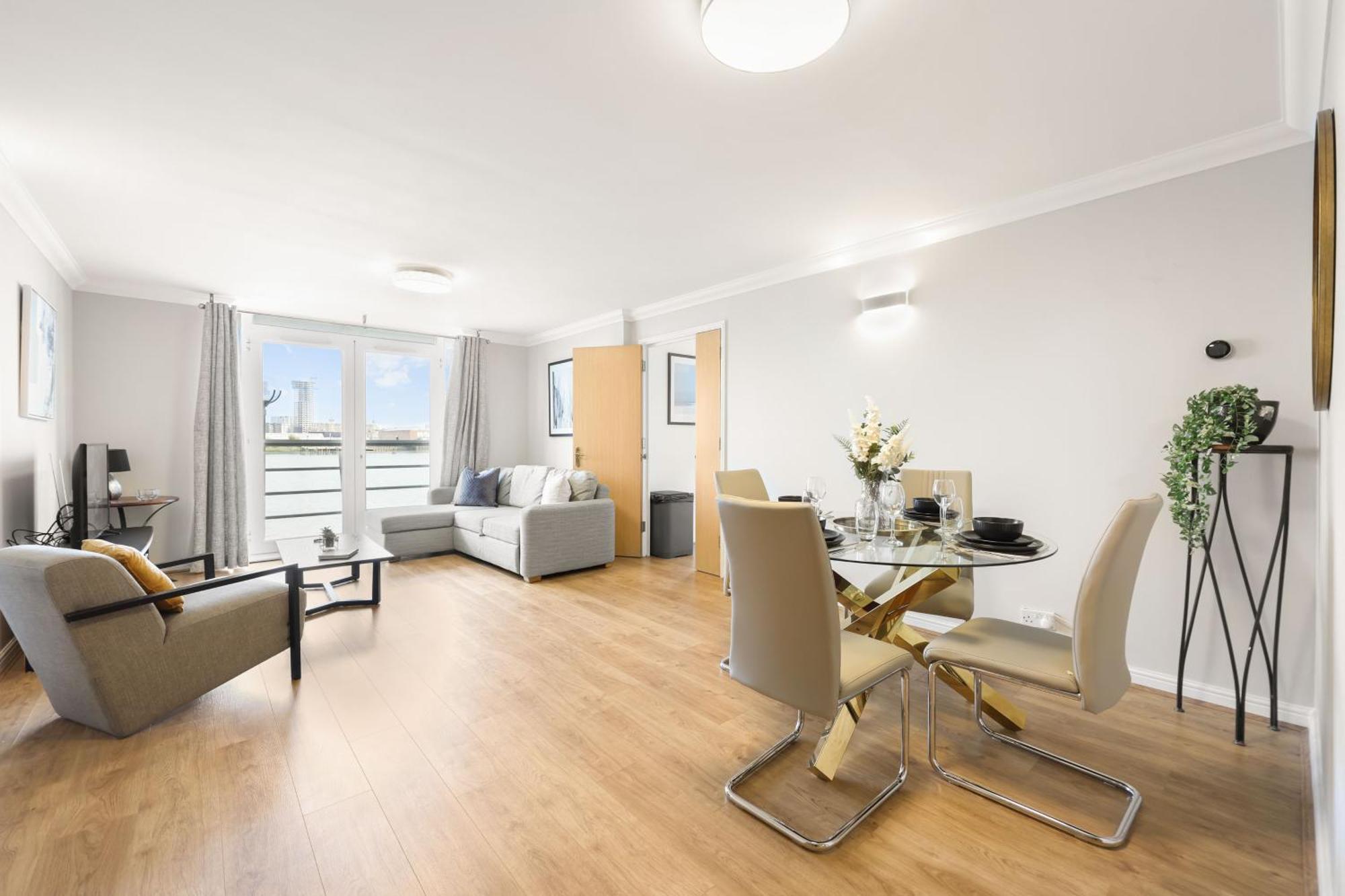 2 Bedroom Short Term & Flexible Renting Canary Wharf With Free Parking And Free Wifi Londra